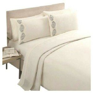 Victoria Classic Micro Fiber 6 piece King size, deep pocket, sheet set.